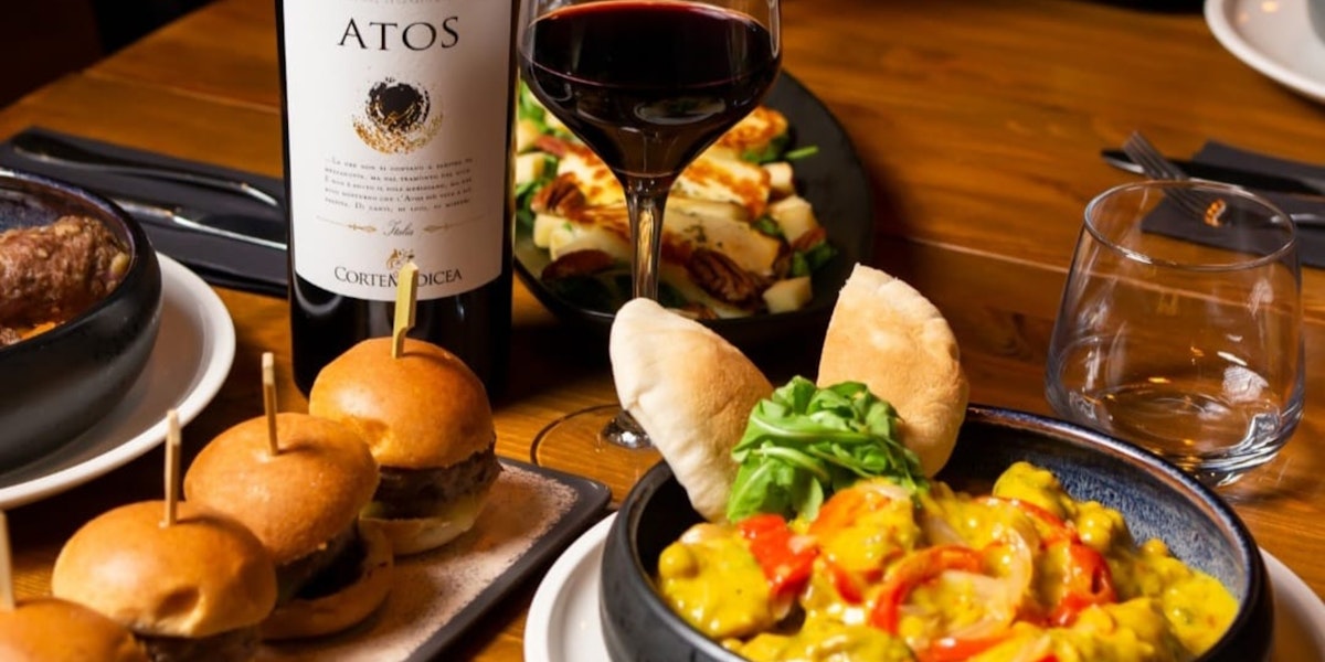 CRUOR winebar 